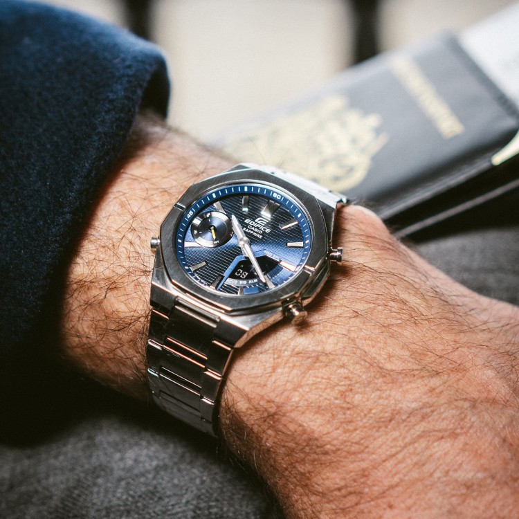 Ceas Barbati, Casio Edifice, Bluetooth Smartphone Link ECB-S10D-2AEF