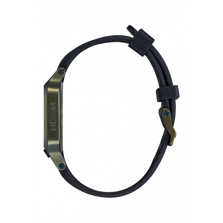 Ceas Nixon, Staple A1320-1085