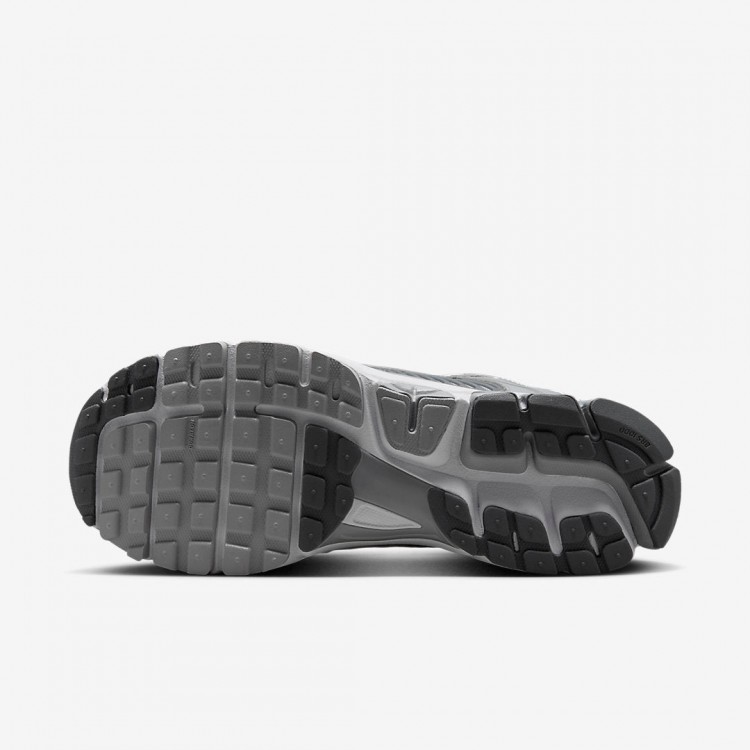 Pantofi Sport Barbati, Nike, Zoom Vomero 5  FJ4151-003